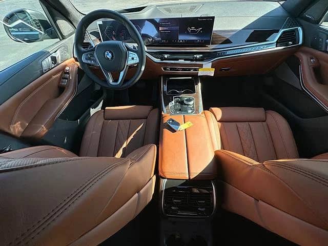 2027 BMW X7 - Image 6