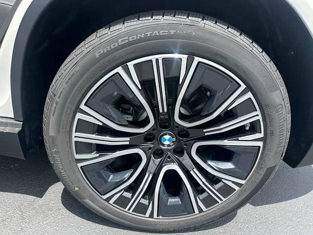 2026 BMW X3 - Image 7