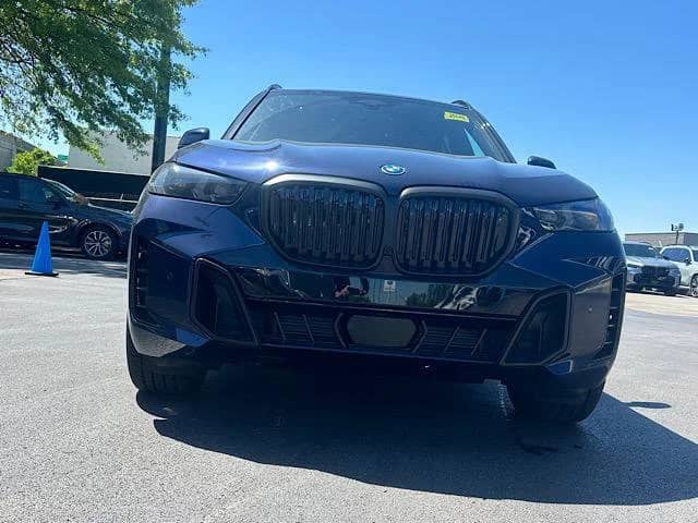 2026 BMW X5 - Image 2