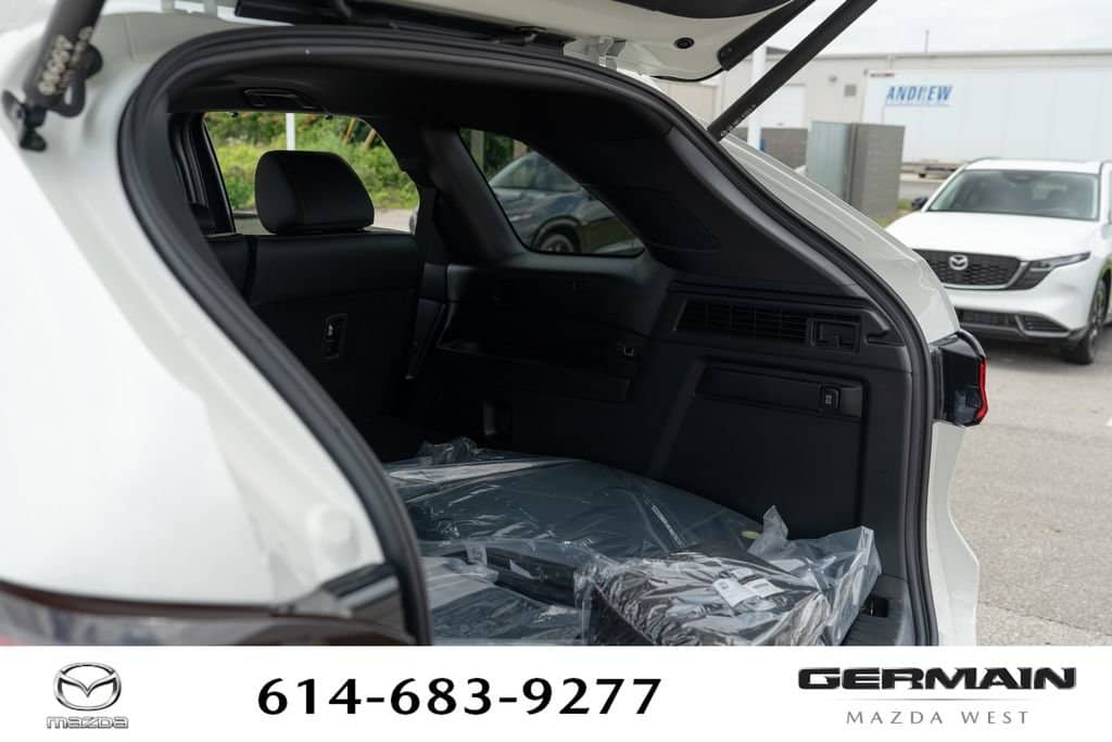 2026 Mazda CX-70 - Image 36