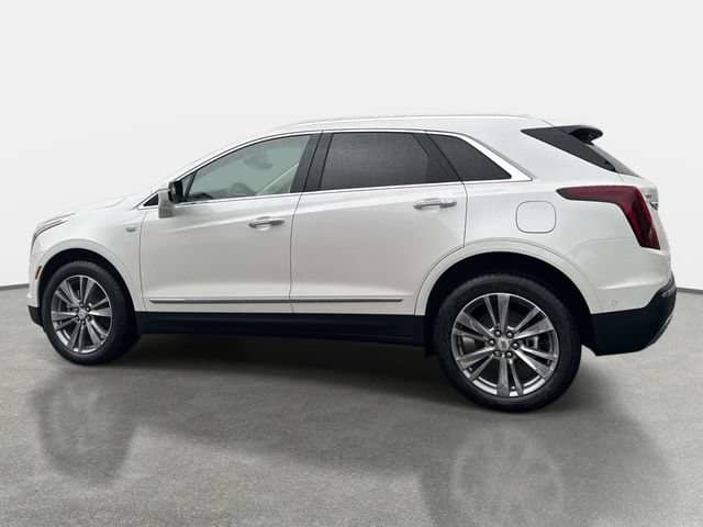 2026 Cadillac XT5 - Image 3