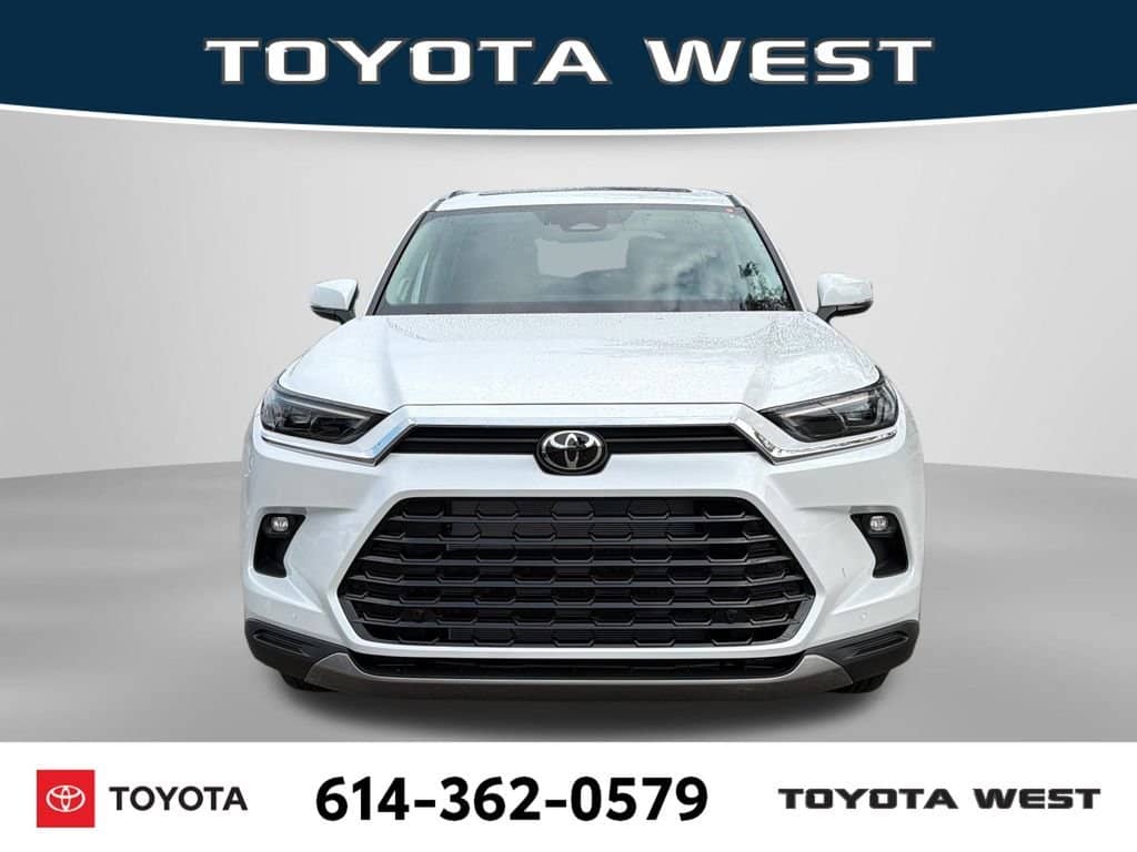 2026 Toyota Grand Highlander - Image 2