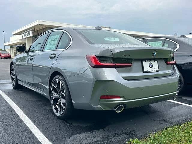 2026 BMW 3 Series - Image 3