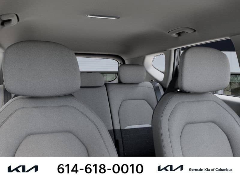 2027 Kia Seltos - Image 30