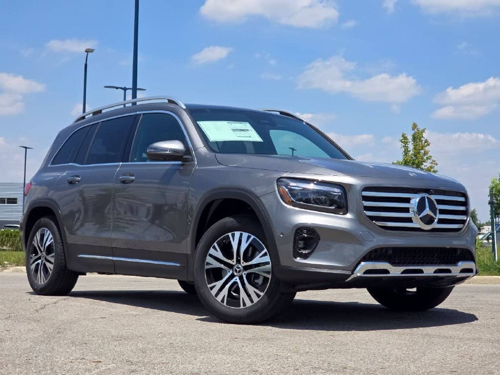 2026 Mercedes-Benz GLB - Image 1