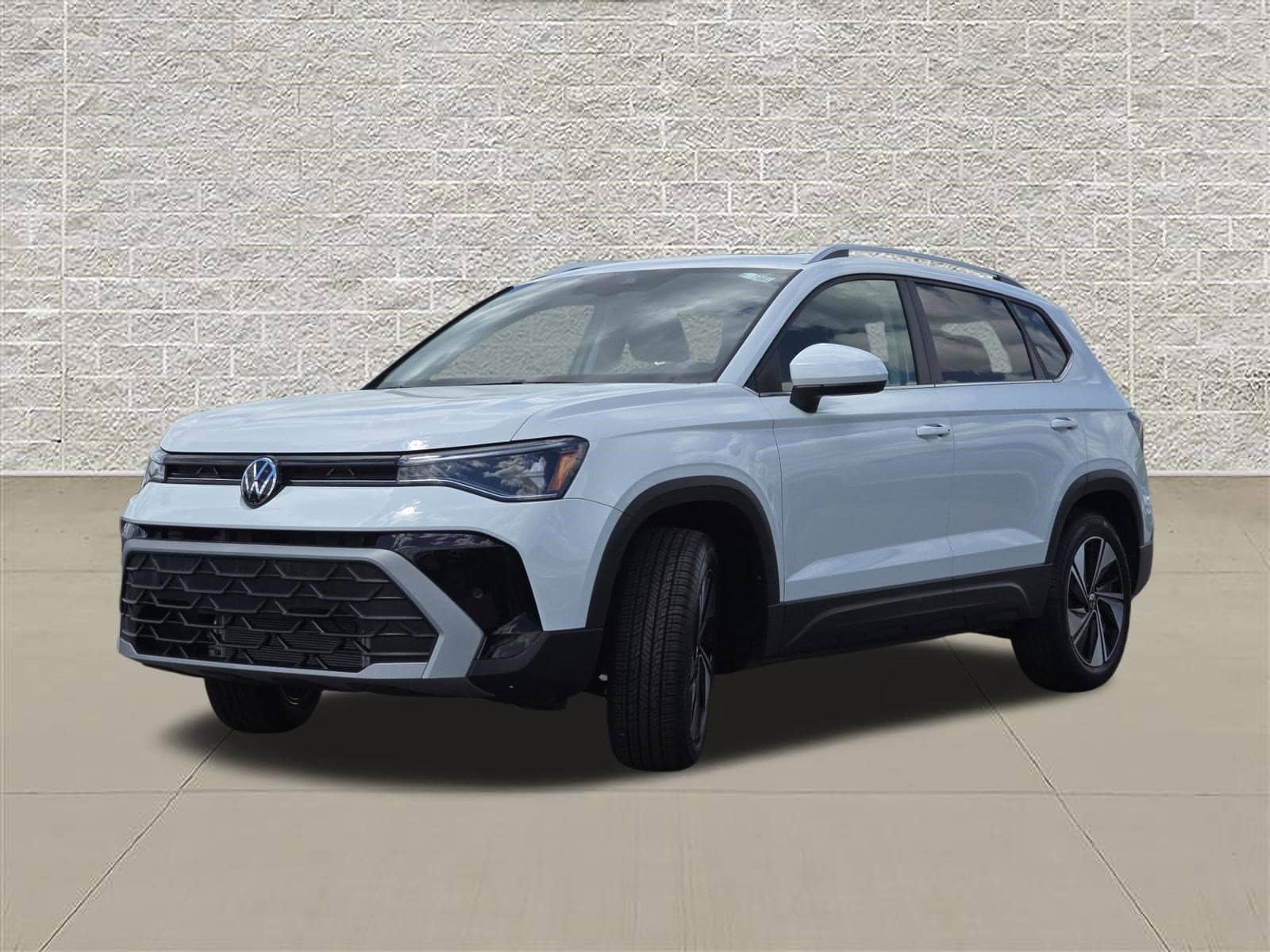 2026 Volkswagen Taos - Image 3