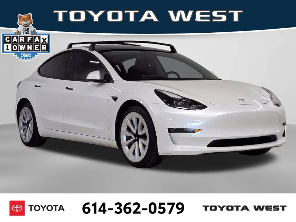 2022 Tesla Model 3 - Image 3