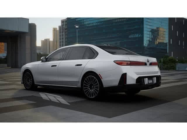 2027 BMW 7 Series - Image 2