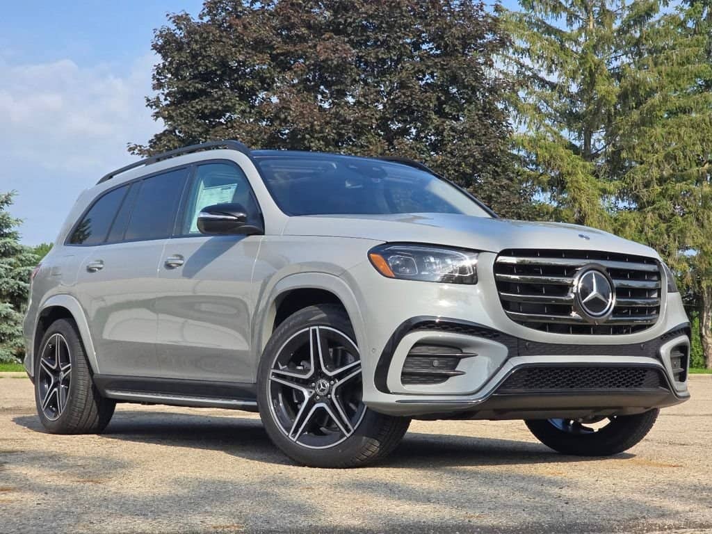 2026 Mercedes-Benz GLS - Image 1