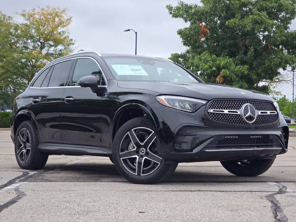 2027 Mercedes-Benz GLC - Image 1