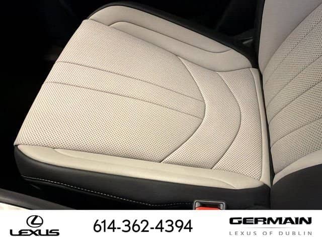 2026 Lexus TX Hybrid - Image 32