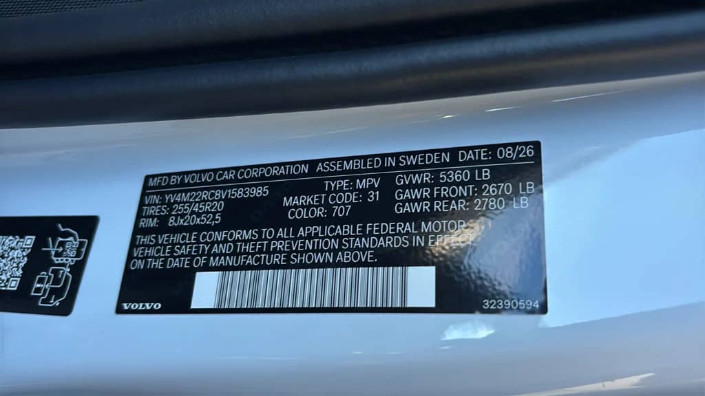 2027 Volvo XC60 - Image 33
