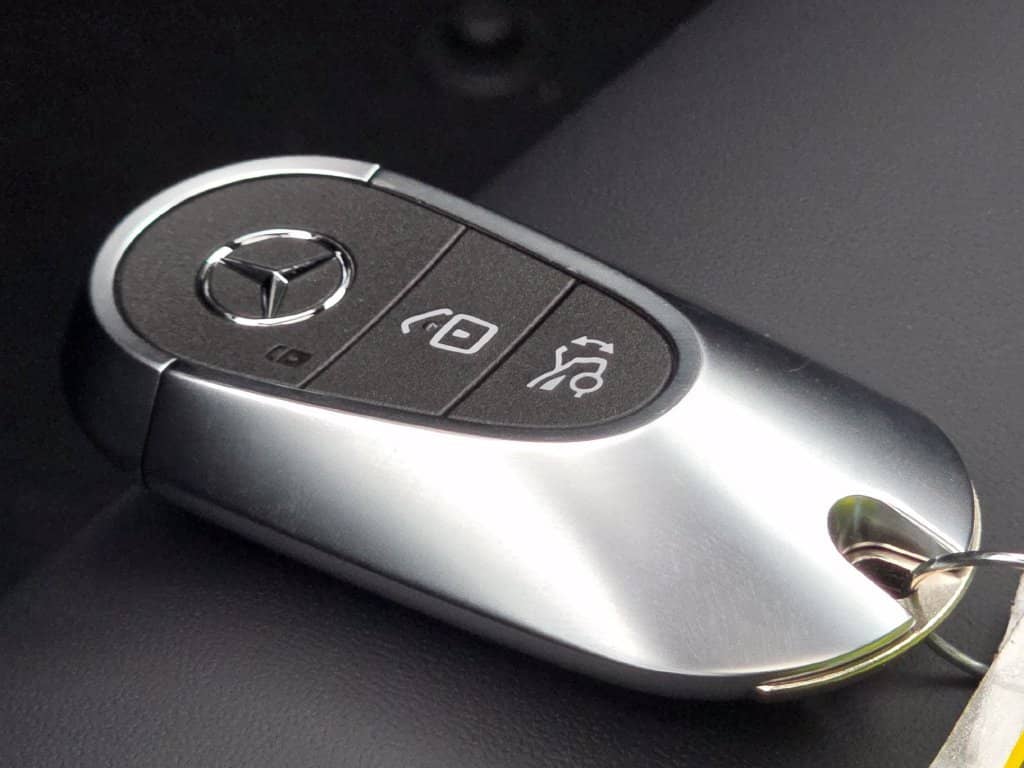 2027 Mercedes-Benz GLE - Image 74