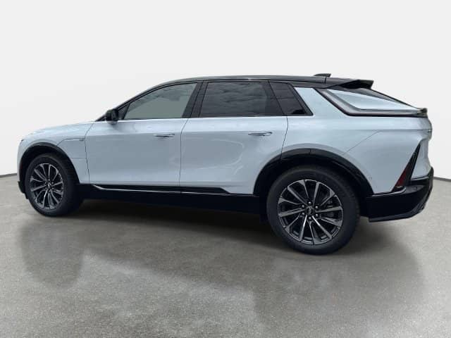 2026 Cadillac LYRIQ - Image 3