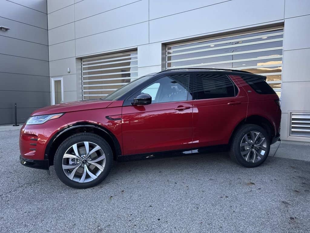 2026 Land Rover Discovery Sport - Image 3