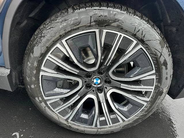 2026 BMW X3 - Image 7