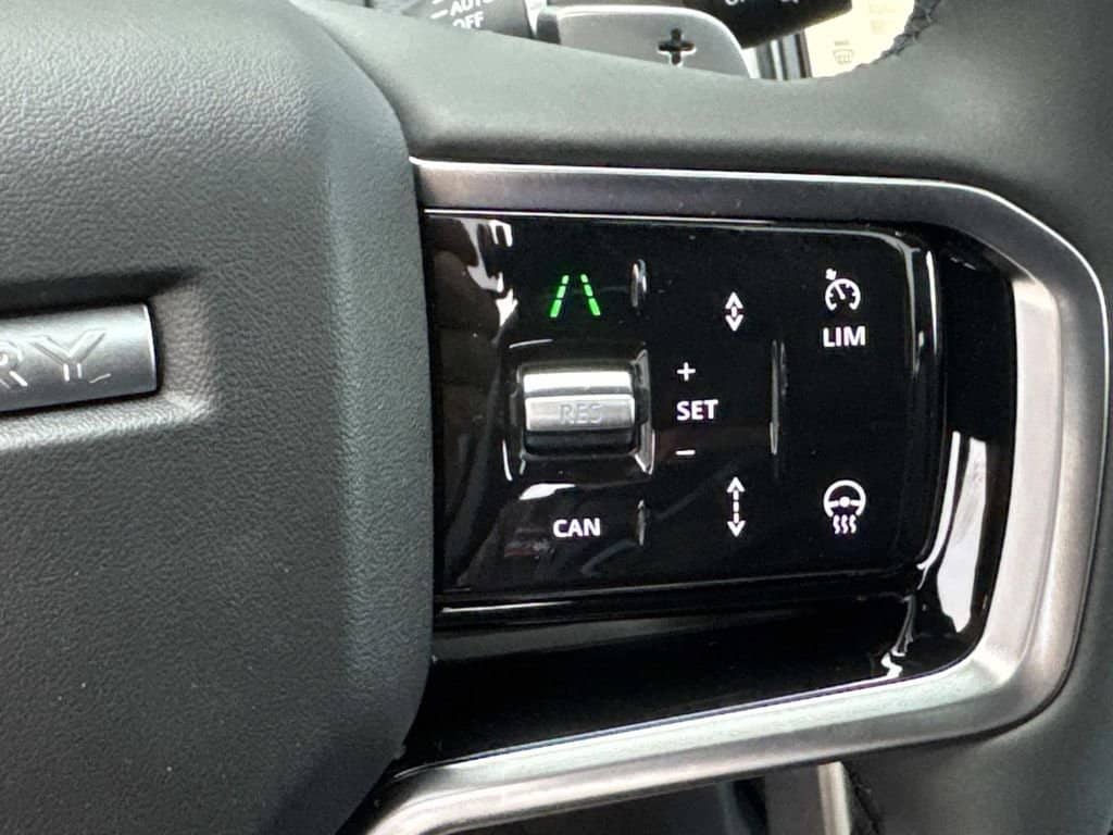 2026 Land Rover Discovery Sport - Image 30