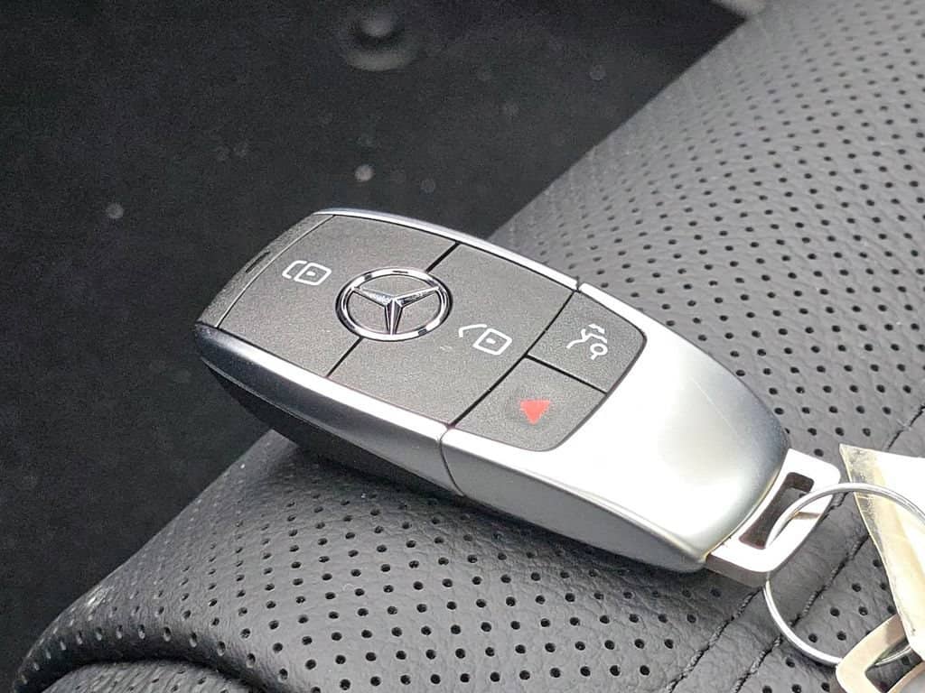 2026 Mercedes-Benz GLS - Image 78