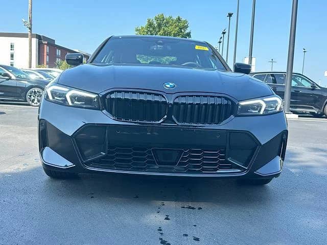 2026 BMW 3 Series - Image 2