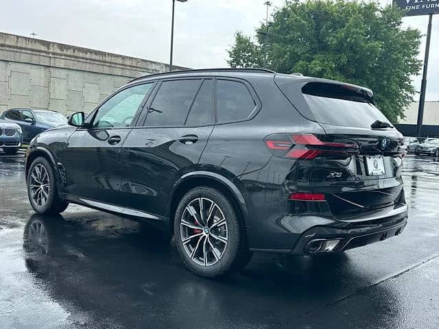 2026 BMW X5 - Image 3