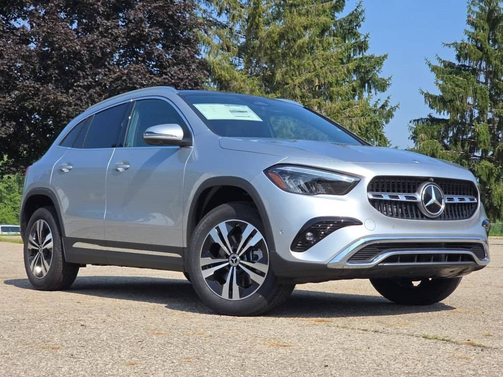 2026 Mercedes-Benz GLA - Image 1