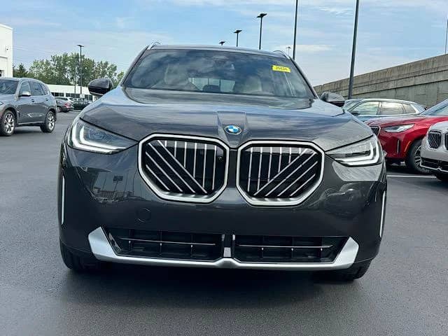 2026 BMW X3 - Image 3