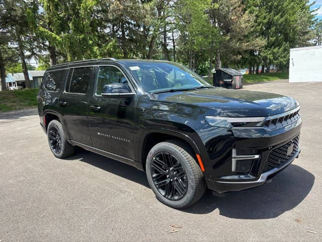 2026 Jeep Grand Wagoneer - Image 2