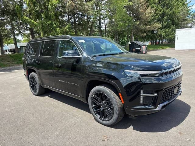 2026 Jeep Grand Wagoneer - Image 2