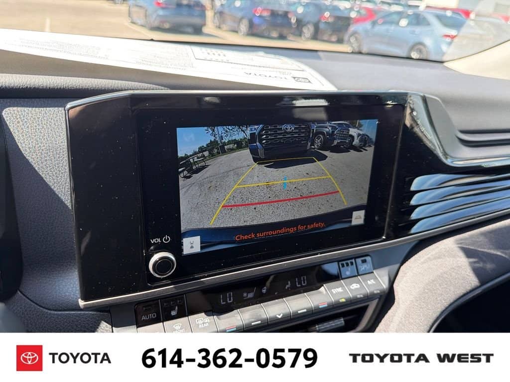 2026 Toyota Camry - Image 24