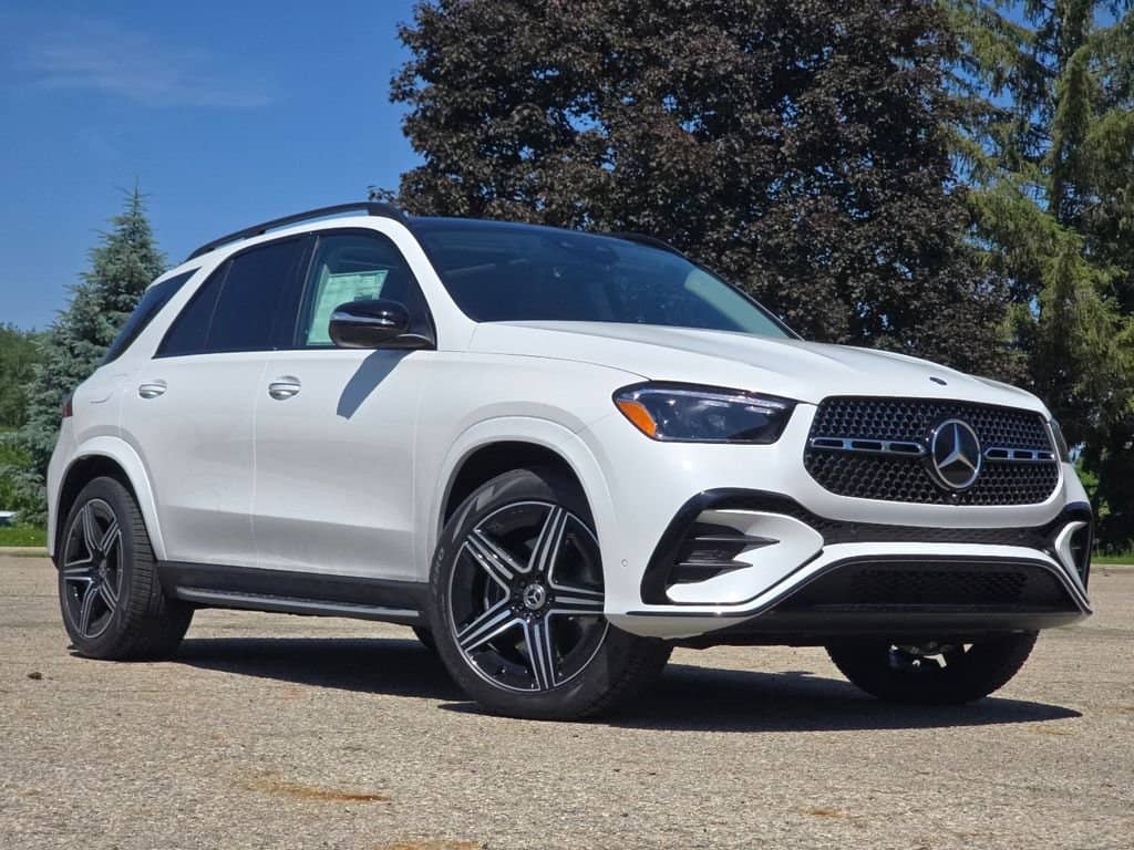 2026 Mercedes-Benz GLE - Image 1