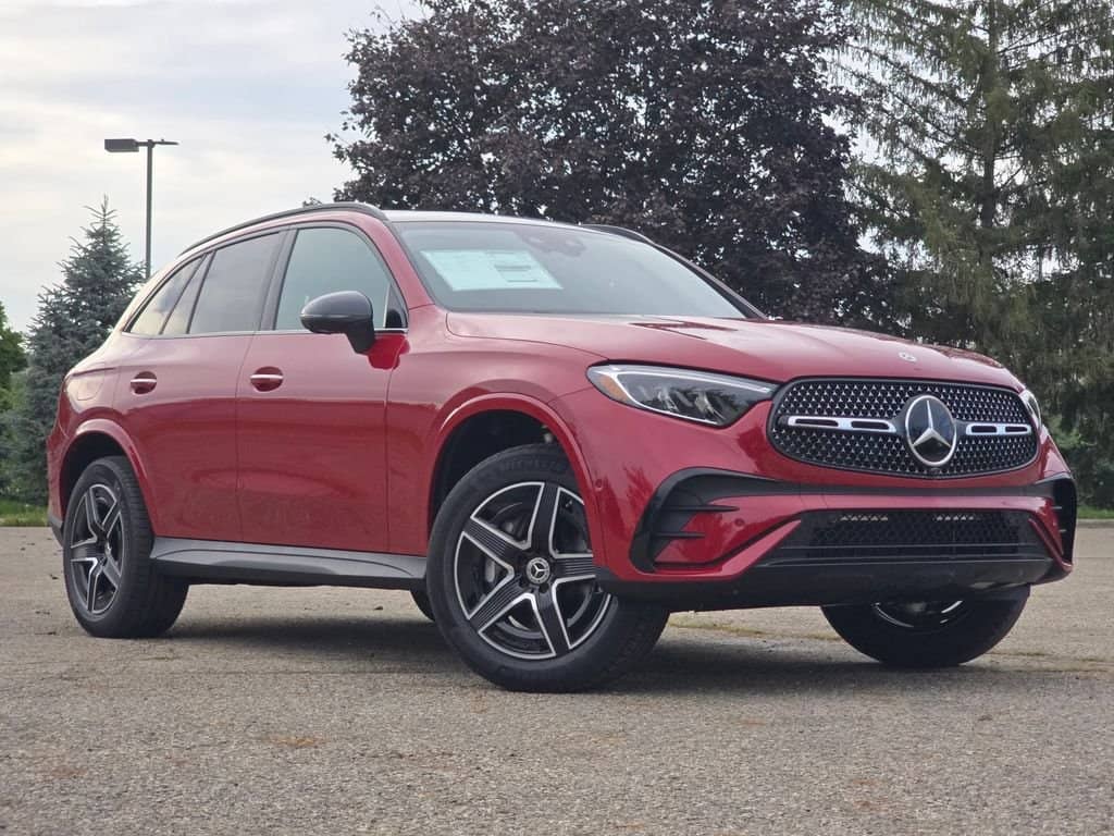 2027 Mercedes-Benz GLC - Image 2