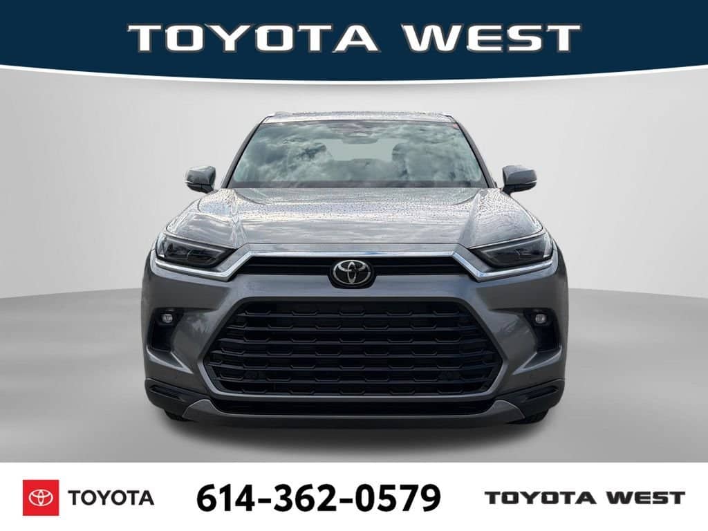 2026 Toyota Grand Highlander - Image 2