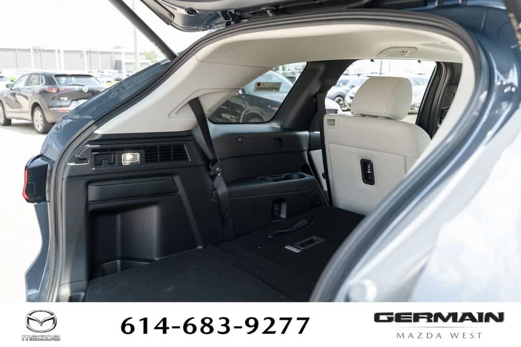2026 Mazda CX-90 - Image 38