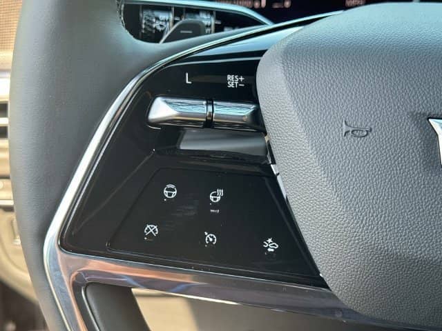 2026 Cadillac Escalade - Image 31