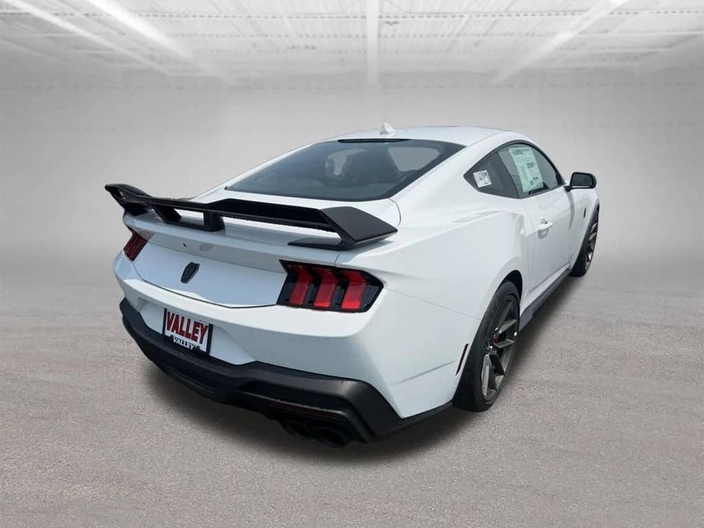 2026 Ford Mustang - Image 3