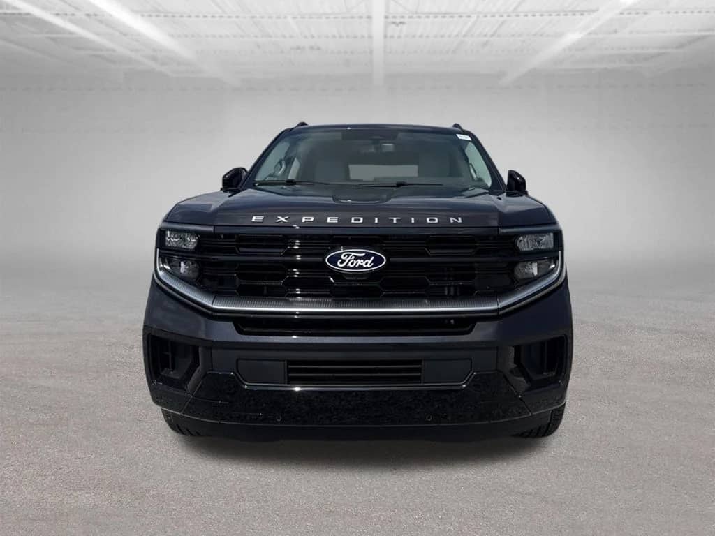 2027 Ford Expedition - Image 2