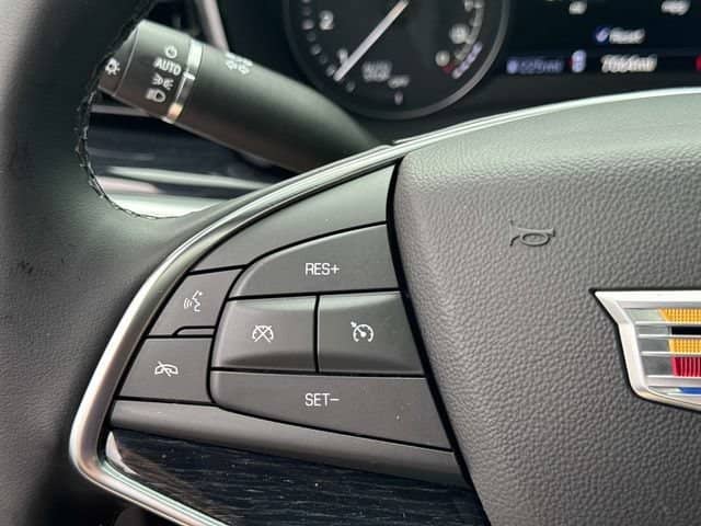 2026 Cadillac XT5 - Image 29