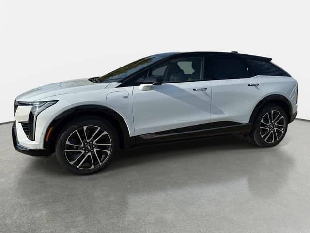2027 Cadillac OPTIQ - Image 2