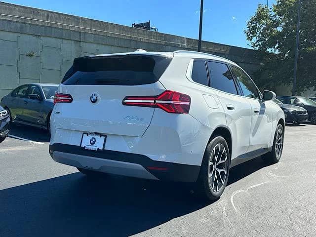 2026 BMW X3 - Image 3