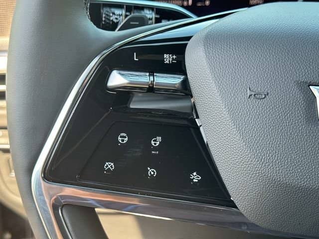 2026 Cadillac Escalade - Image 31