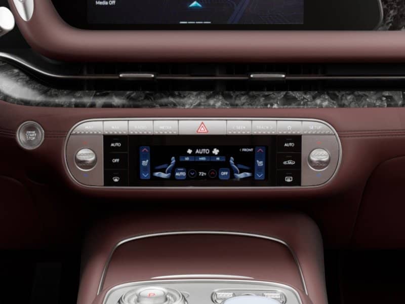 2026 GENESIS G90 - Image 31