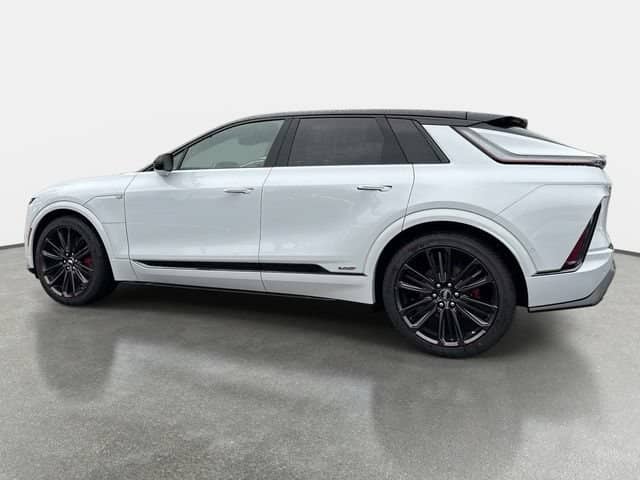 2026 Cadillac LYRIQ - Image 3