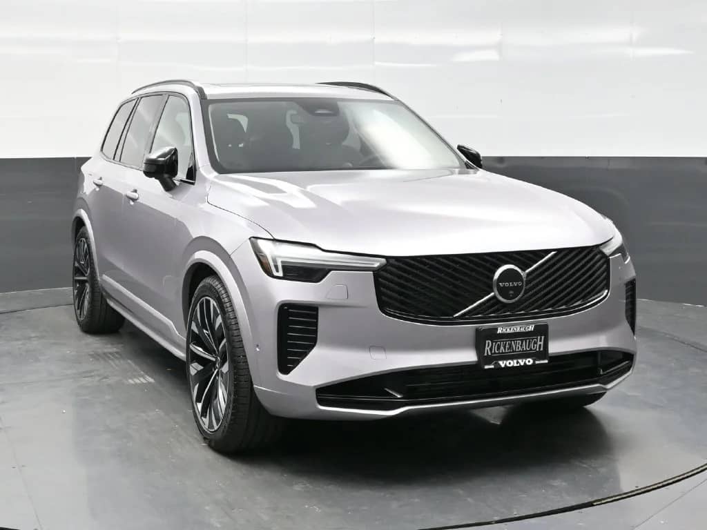 2026 Volvo XC90 - Image 1