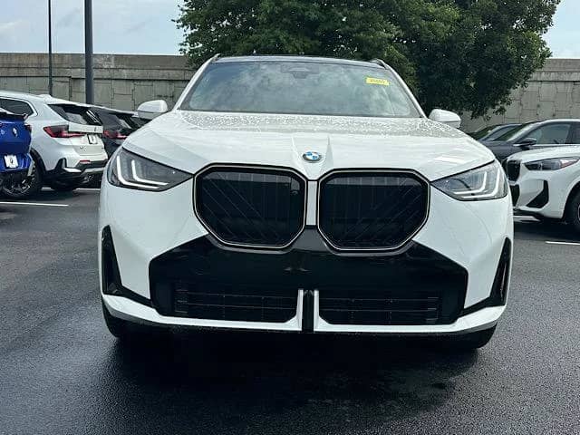2026 BMW X3 - Image 2