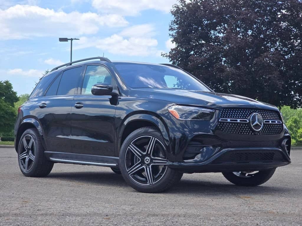 2026 Mercedes-Benz GLE - Image 1