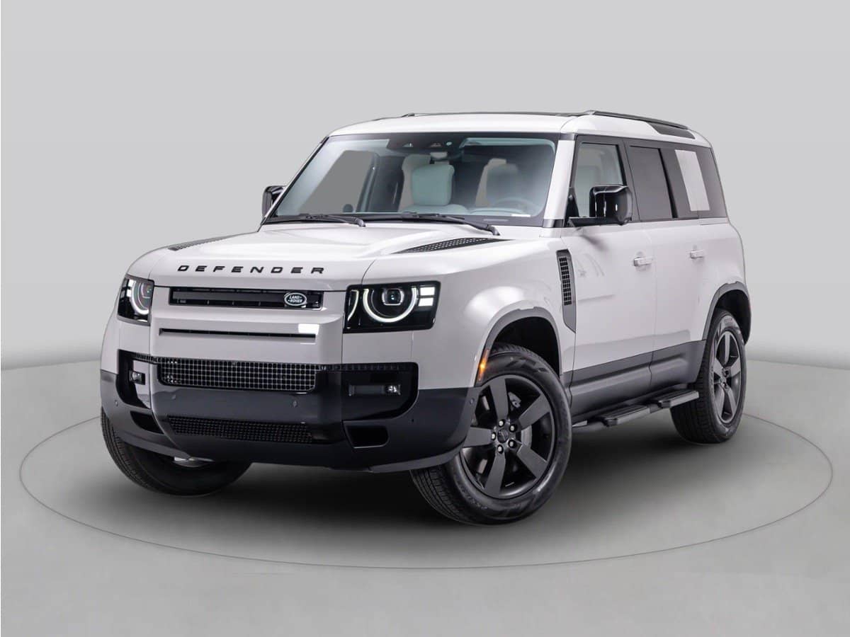 2026 Land Rover Defender - Image 13