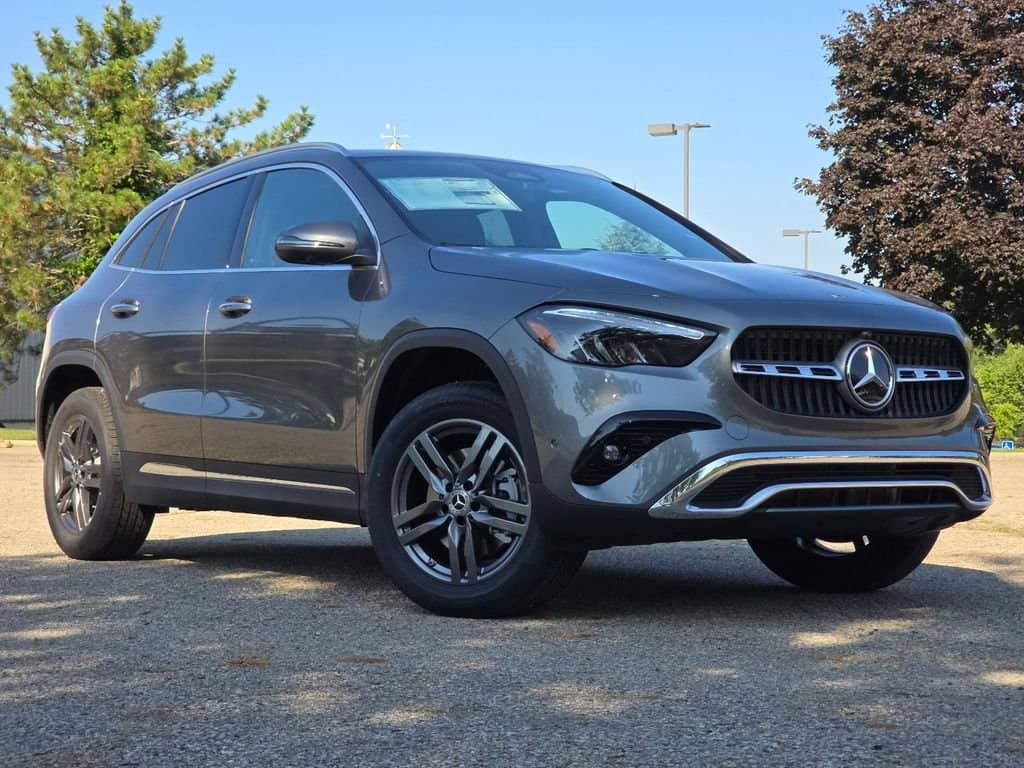 2026 Mercedes-Benz GLA - Image 2
