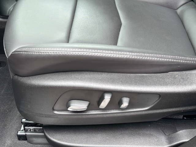 2026 Cadillac XT5 - Image 30
