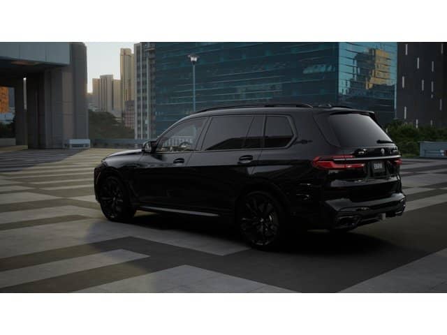 2027 BMW X7 - Image 2