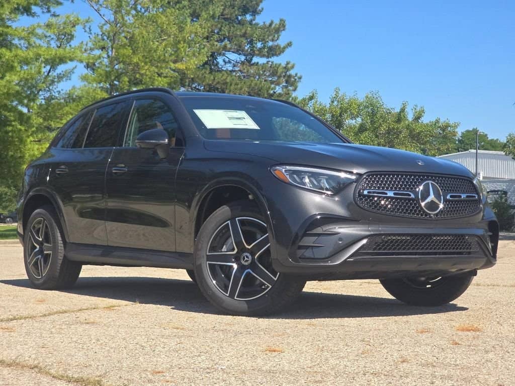 2027 Mercedes-Benz GLC - Image 2